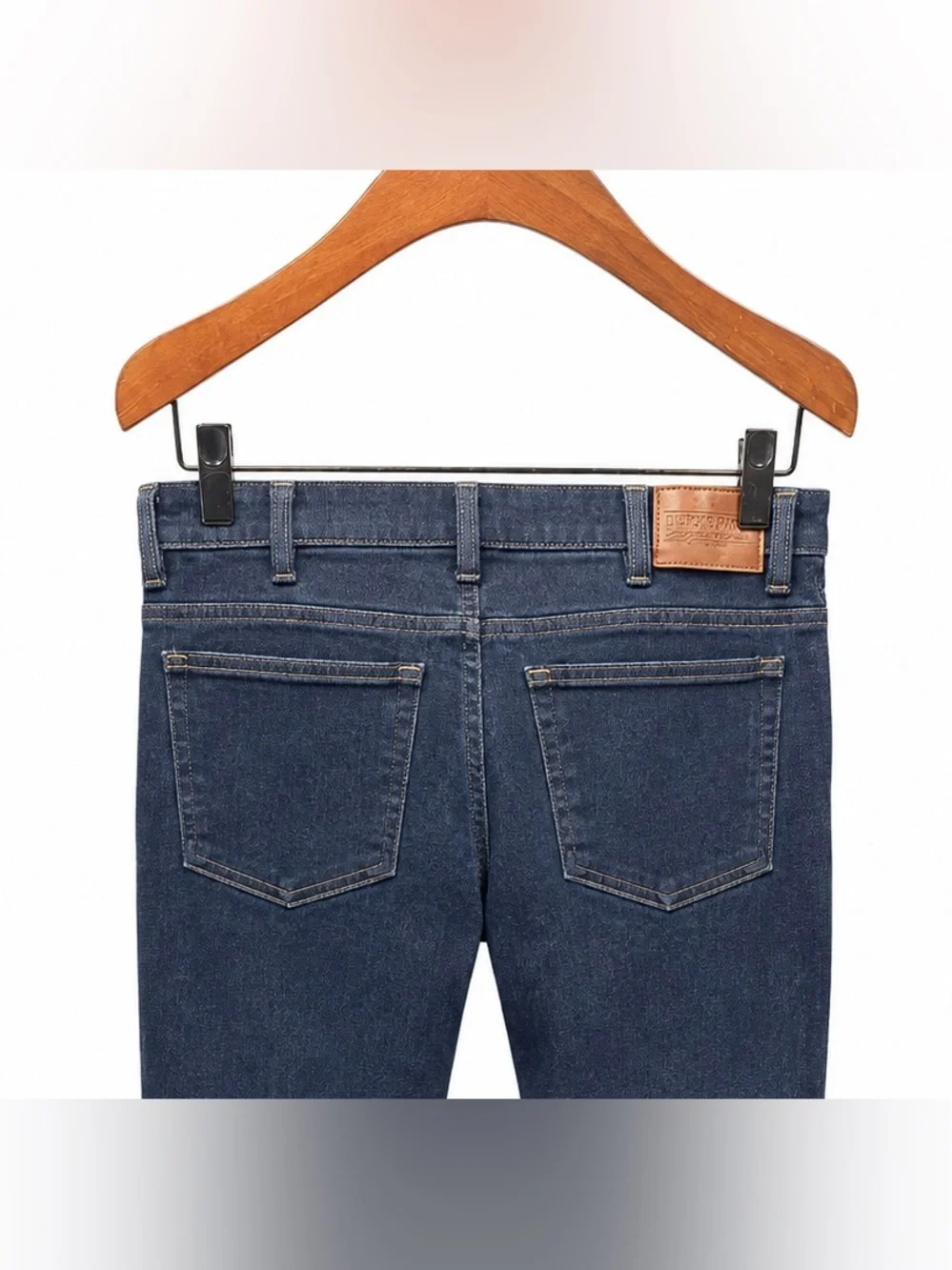 Kirkland Men’s Jeans Size 34X32 # J927